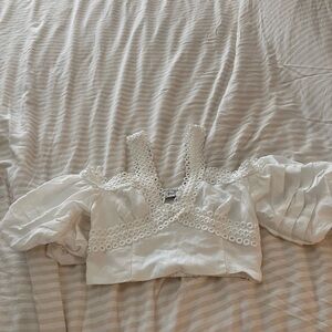 DO+BE White Eyelet Linen Cropped Blouse Size S/M
